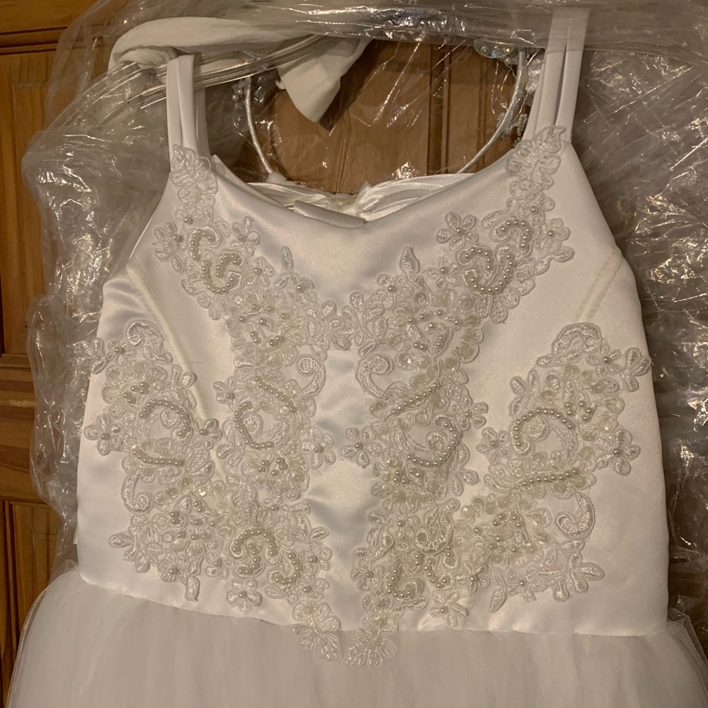 Girls Little Dianna Confirmation Dress Size 7 all White